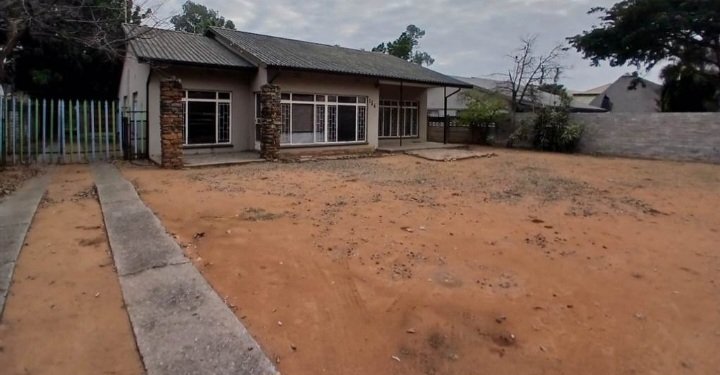 7 Bedroom Property for Sale in Rustenburg Central North West